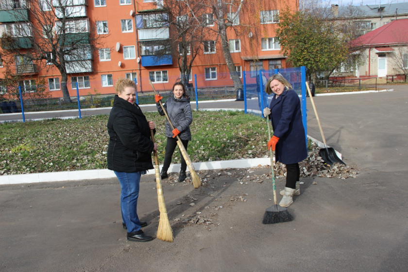 Трудовая акция в день рождения комсомола
