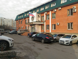 Из зала суда