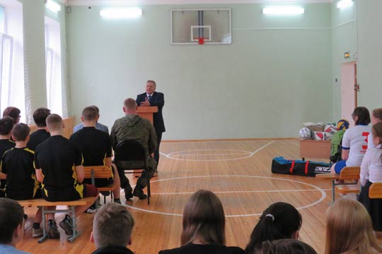 Подарки от депутата