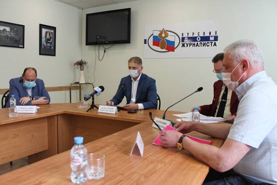 Вакцинация: «Колоть нельзя подождать»