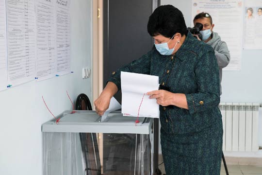 Депутат Госдумы Ольга Германова проголосовала на выборах