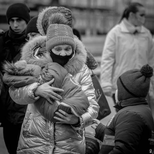 Своих не бросаем!